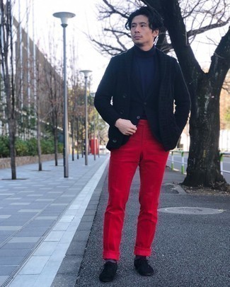 Welche Oxford Schuhe mit dunkelblauer Strickjacke mit einem Schalkragen zu tragen – 7 Herren Outfits