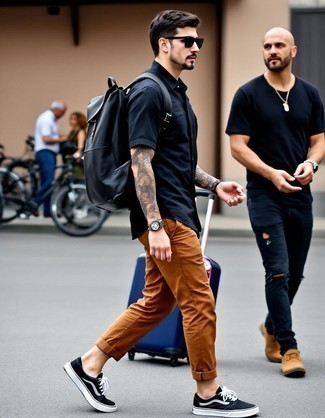 Welche Chinohosen mit dunkelblauen Kurzarmhemdes zu tragen – 488 Herren Outfits