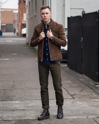 Welche Chinohosen mit dunkelblauen Kurzarmhemdes zu tragen – 488 Herren Outfits