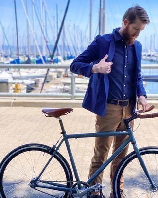 Welche Chinohosen mit dunkelblauen Kurzarmhemdes zu tragen – 488 Herren Outfits