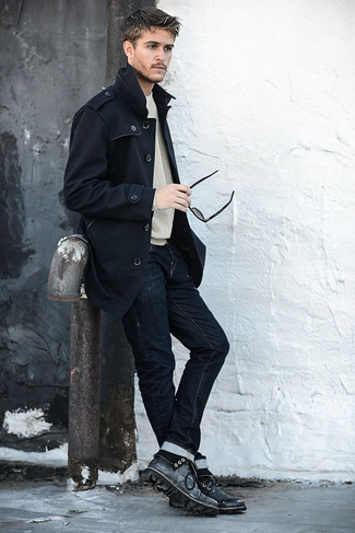 Welche Pullover mit einem Rundhalsausschnitt mit dunkelblauer enger Jeans zu tragen – 170 Herren Outfits