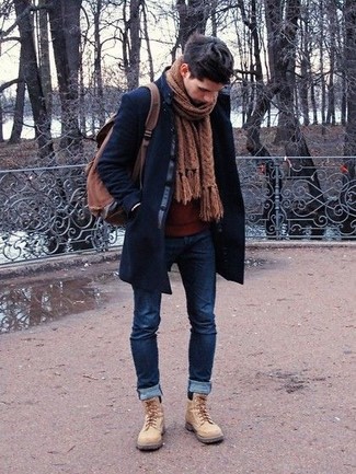 Welche Pullover mit einem Rundhalsausschnitt mit dunkelblauer enger Jeans zu tragen – 170 Herren Outfits