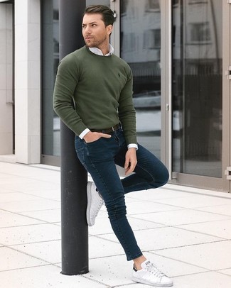 Welche Pullover mit einem Rundhalsausschnitt mit dunkelblauer enger Jeans zu tragen – 170 Herren Outfits