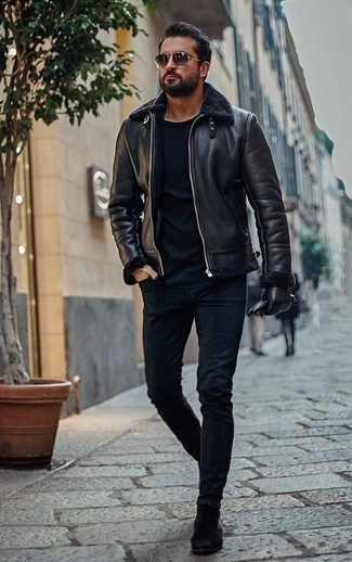 Welche Lammfelljacken mit dunkelblauer enger Jeans zu tragen – 29 Herren Outfits