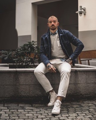 Dunkelblaue Shirtjacke aus Wildleder kombinieren – 21 Herren Outfits