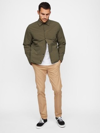 Shirtjacke aus Nylon kombinieren – 55 Herren Outfits warm Wetter