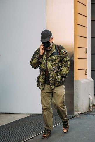 Olivgrüne Camouflage Feldjacke kombinieren – 33 Herren Outfits