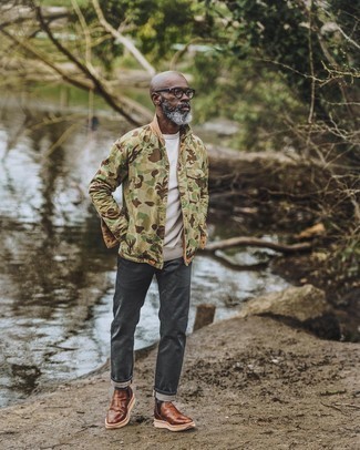 Olivgrüne Camouflage Feldjacke kombinieren – 33 Herren Outfits