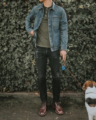 Olivgrünes T-shirt mit einer Knopfleiste kombinieren – 35 Herren Outfits