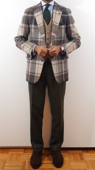 Olivgrünes Einstecktuch mit Paisley-Muster kombinieren – 12 Herren Outfits