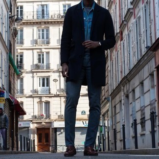 20 Jährige: Wie Mantel mit Slipper zu kombinieren – 74 Herren Outfits