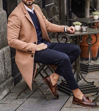 Wie Mantel mit Slipper zu kombinieren – 763+ Herren Outfits
