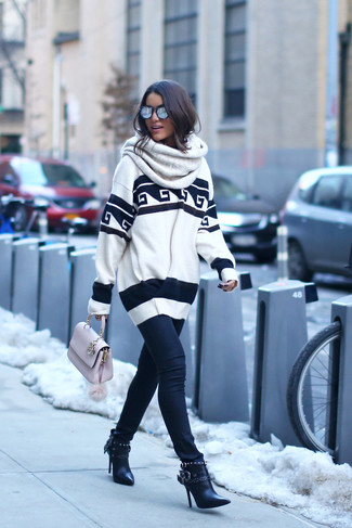 weißer und schwarzer bedruckter Oversize Pullover
