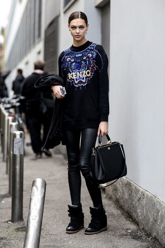 schwarzer bedruckter Pullover von Givenchy