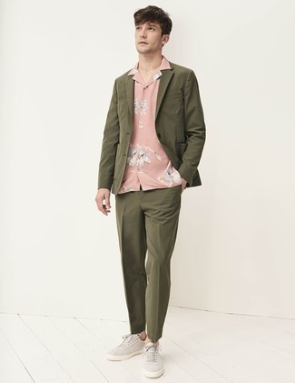 Rosa Kurzarmhemd mit Blumenmuster kombinieren – 23 Herren Outfits