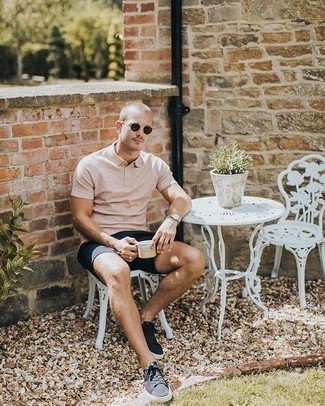 Welche Shorts mit rosa Polohemdes zu tragen – 11 Herren Outfits