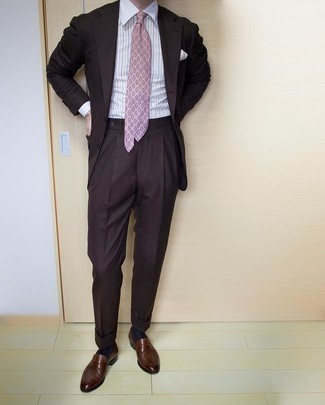 Rosa bedruckte Krawatte kombinieren – 21 Herren Outfits