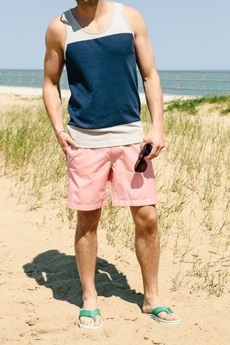 Rosa Shorts kombinieren für Herren