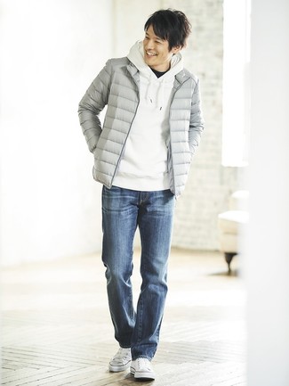 Wie Daunenjacke mit niedriger Sneakers zu kombinieren – 301 Herren Outfits