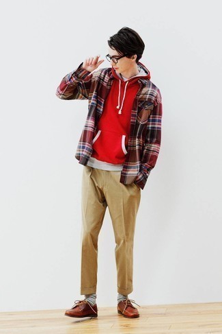 roter Pullover mit einem Kapuze von Tom Tailor Denim