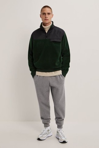 hellbeige Strick Wollrollkragenpullover von Feng Chen Wang
