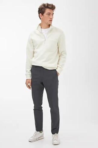 weißer Pullover mit einem Reißverschluss am Kragen von Jil Sander