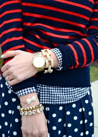 roter und dunkelblauer horizontal gestreifter Pullover mit einem Rundhalsausschnitt von Gucci