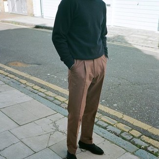 dunkelgrüner Pullover mit einem Rundhalsausschnitt von Vivienne Westwood