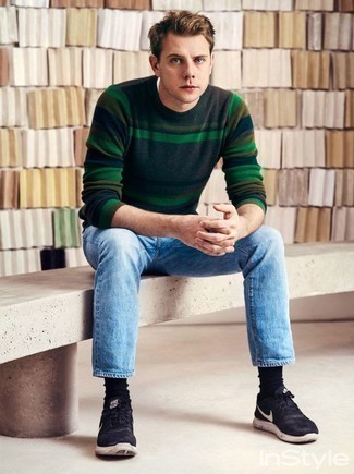 dunkelgrüner horizontal gestreifter Pullover mit einem Rundhalsausschnitt von Tom Tailor Denim