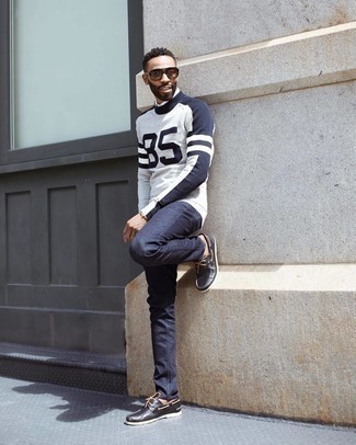 grauer bedruckter Pullover mit einem Rundhalsausschnitt von Armani Jeans