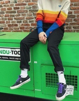 mehrfarbiger horizontal gestreifter Pullover mit einem Rundhalsausschnitt von Calvin Klein 205W39nyc