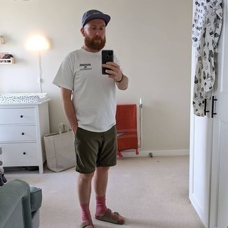Lila Baseballkappe kombinieren – 4 Lässige Herren Outfits heiß Wetter