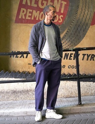 Welche Sakkos mit lila Chinohose zu tragen – 21 Herren Outfits