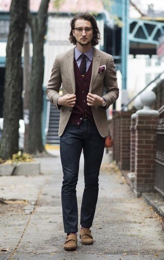 Rote gepunktete Socken kombinieren – 22 Herren Outfits