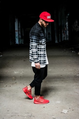 Rote bedruckte Baseballkappe kombinieren – 80 Herren Outfits