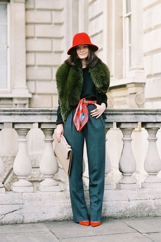 Roten bedruckten Schal kombinieren – 13 Damen Outfits