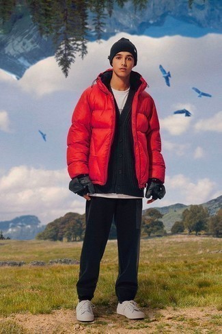 Rote Daunenjacke kombinieren – 28 Casual Herren Outfits