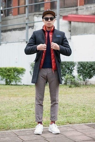 Rote gesteppte ärmellose Jacke kombinieren – 36 Herren Outfits