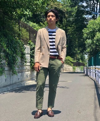 Roten geflochtenen Ledergürtel kombinieren – 15 Herren Outfits
