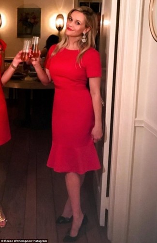 rotes Kleid von Victoria Beckham