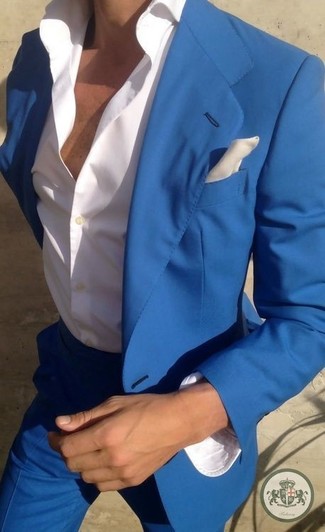 Wie dunkelblaues Sakko mit dunkelblauer Anzughose zu kombinieren – 175 Sommer Herren Outfits: Geben Sie den bestmöglichen Look ab in einem dunkelblauen Sakko und einer dunkelblauen Anzughose. Ein stylischer Look für den Sommer.