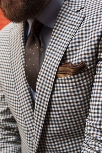 braunes Sakko mit Vichy-Muster, graues Businesshemd, braune gepunktete Krawatte, braunes Einstecktuch für Herren