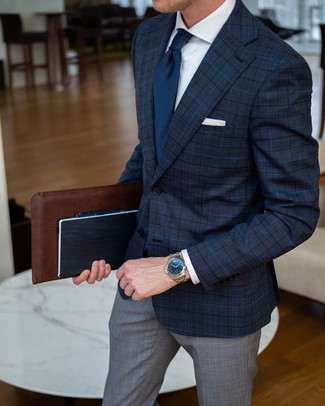 dunkelblaues Sakko mit Schottenmuster, weißes Businesshemd, graue Anzughose mit Schottenmuster, dunkelblaue Krawatte für Herren