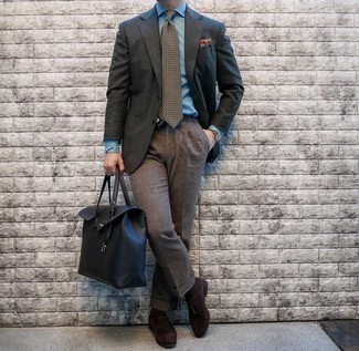 Graues Sakko mit Hahnentritt-Muster kombinieren – 72 Herren Outfits: Vereinigen Sie ein graues Sakko mit Hahnentritt-Muster mit einer braunen Wollanzughose für einen stilvollen, eleganten Look. Heben Sie dieses Ensemble mit dunkelbraunen Wildleder Oxford Schuhen hervor.