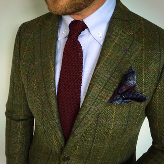 30 Jährige: Olivgrünes Tweed Sakko kombinieren – 1 Elegante Herren Outfits: Vereinigen Sie ein olivgrünes Tweed Sakko mit einem hellblauen Businesshemd für einen stilvollen, eleganten Look.