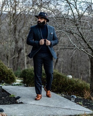 Welche Hosen mit brauner Schuhe zu tragen – 500+ Smart-Casual Herren Outfits: Kombinieren Sie ein dunkelblaues Wollsakko mit Schottenmuster mit einer Hose für eine klassischen und verfeinerte Silhouette. Fühlen Sie sich ideenreich? Wählen Sie braunen Doppelmonks aus Leder.