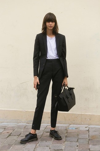 schwarze vertikal gestreifte Anzughose von Dolce & Gabbana