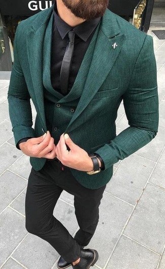 dunkelgrünes Sakko, dunkelgrüne Weste, schwarzes Seide Businesshemd, schwarze Anzughose für Herren