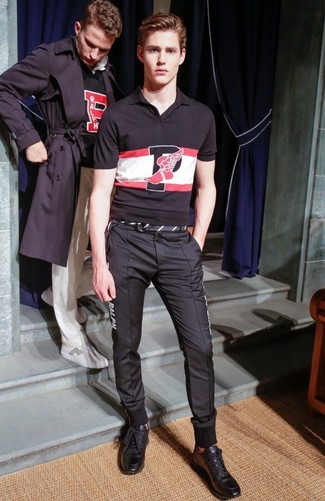 schwarzes bedrucktes Polohemd von Karl Lagerfeld