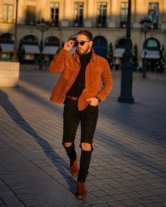 Braune Shirtjacke aus Cord kombinieren – 114 Herren Outfits: Tragen Sie eine braune Shirtjacke aus Cord und schwarzen enge Jeans mit Destroyed-Effekten für einen entspannten Wochenend-Look. Fühlen Sie sich mutig? Wählen Sie braunen Chelsea Boots aus Wildleder.